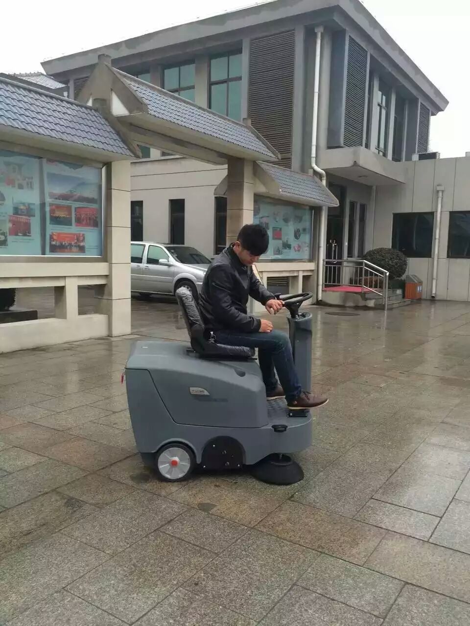 BG大游集团掃地機使用過程中會遇到這樣的問題該怎麽辦？