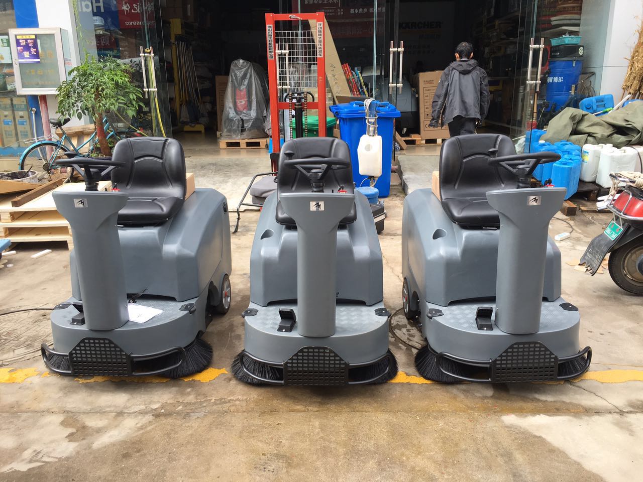 清掃車為什麽應用如此廣泛，它有什麽優勢?